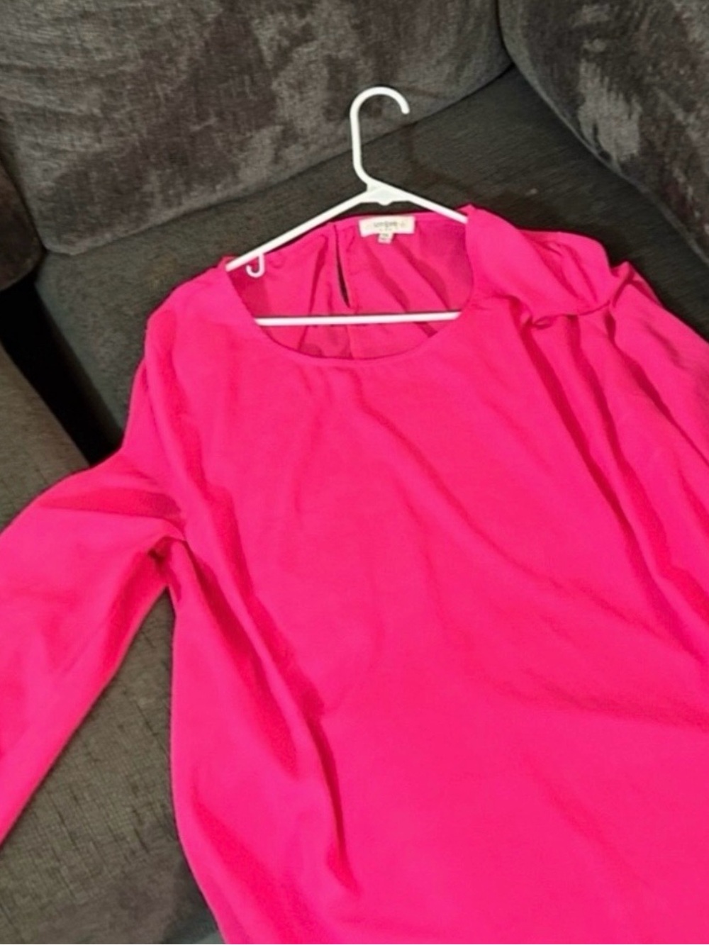 Umgee Size 2xl Women's Long Sleeve Scoop Neck Top in Hot Pink Runched